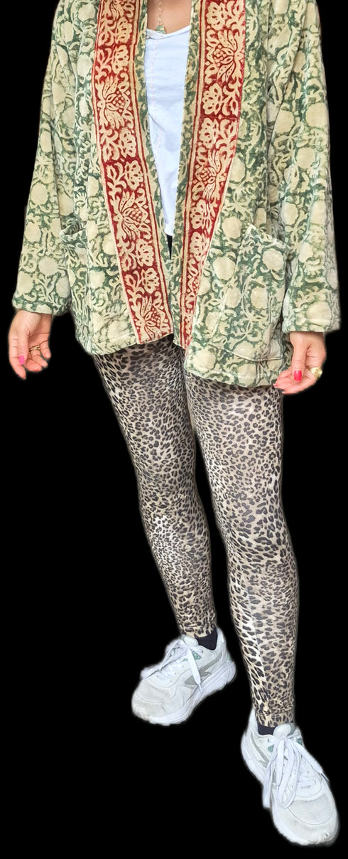 Paisly Garden Velvet Kimono